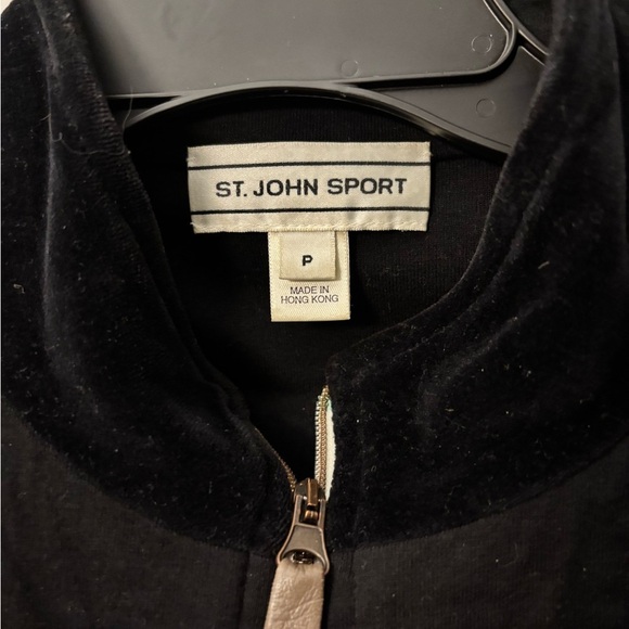 St. John Sport Black Jacket with Gold Details Vintage Size Small - Picture 7 of 12